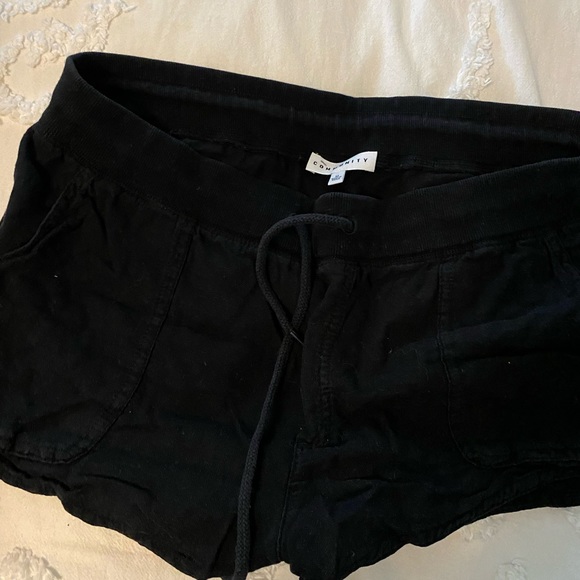 aritzia/community sweat shorts / cargo shirts 🖤 - Picture 1 of 3